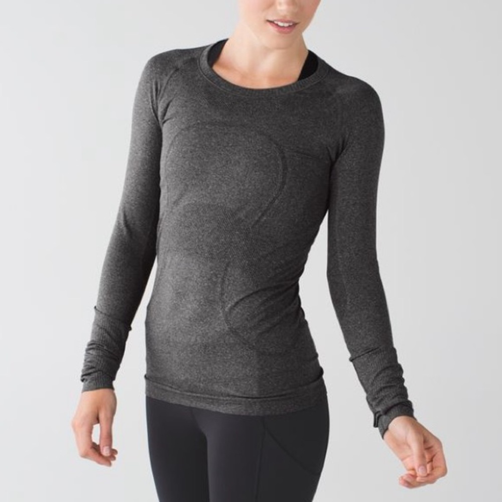 - Lululemon run swiftly tech long sleeve in heathered gray